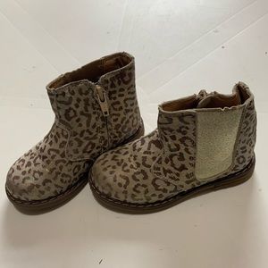 Tucker and Tate girls Leopard print booties